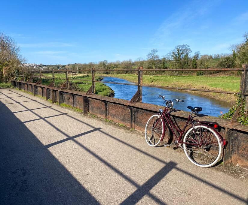 Riverside Home By Camel Trail In Cornwall ويدبريدج المظهر الخارجي الصورة